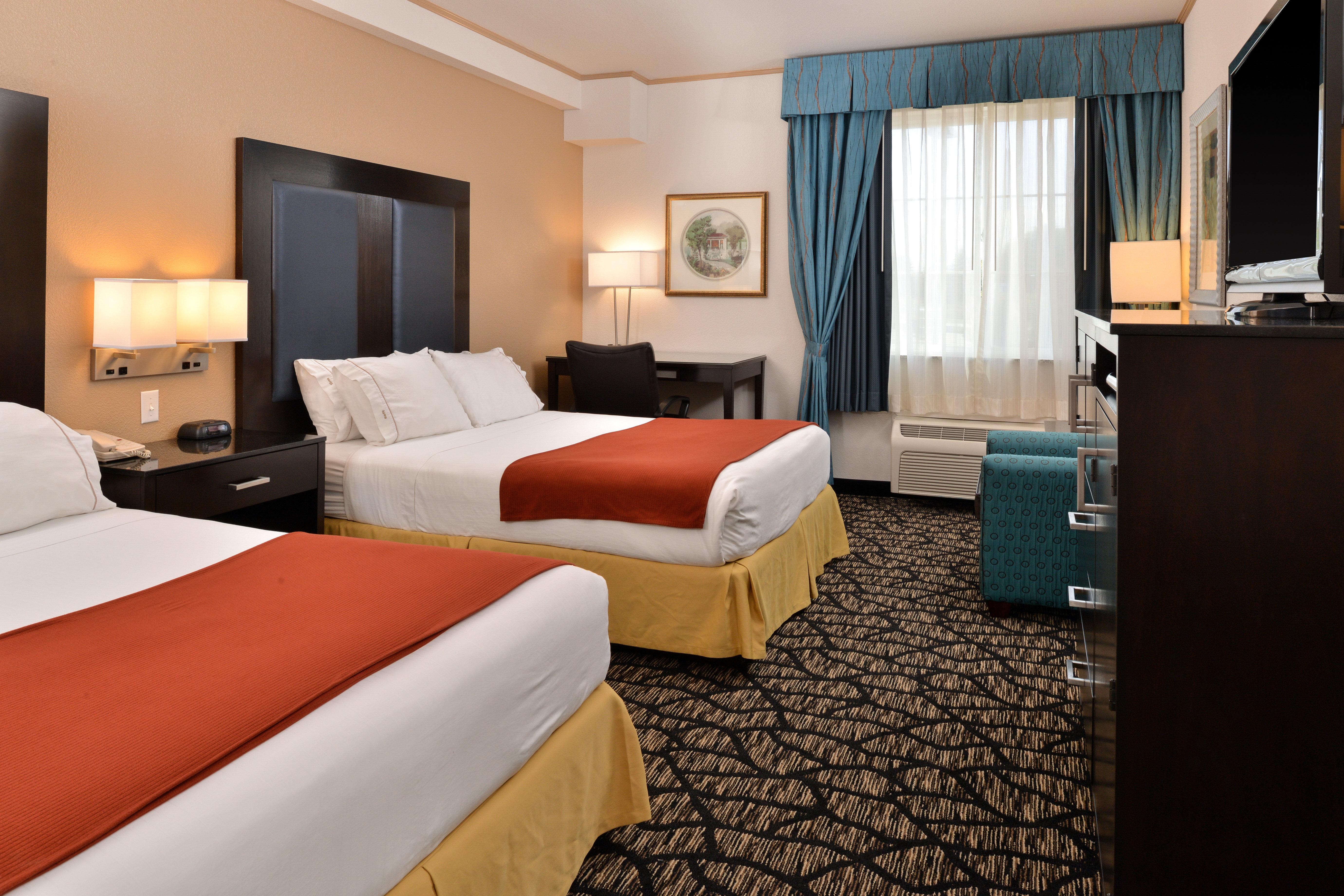 Holiday Inn Express & Suites Tacoma South - Lakewood By Ihg Εξωτερικό φωτογραφία