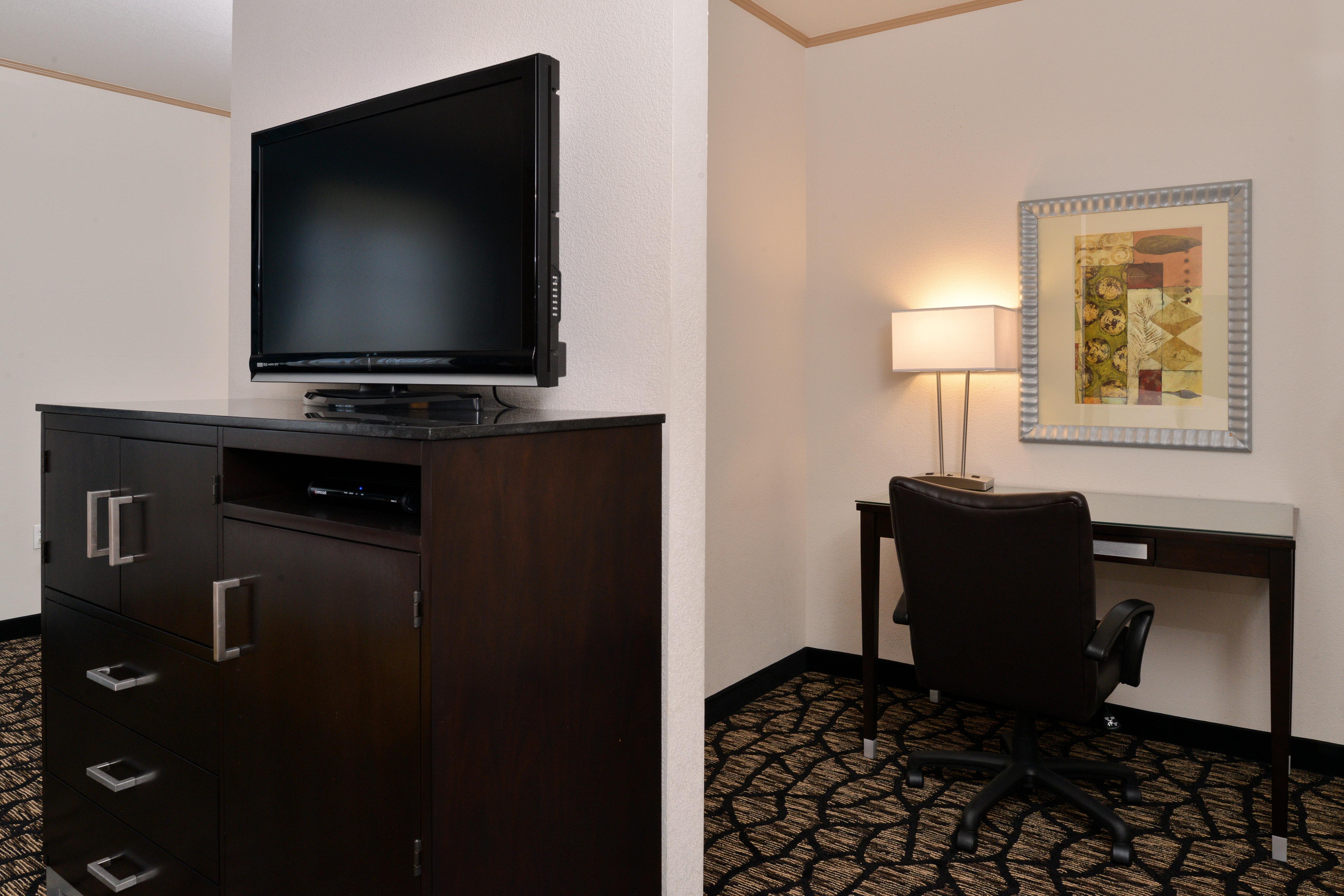 Holiday Inn Express & Suites Tacoma South - Lakewood By Ihg Εξωτερικό φωτογραφία