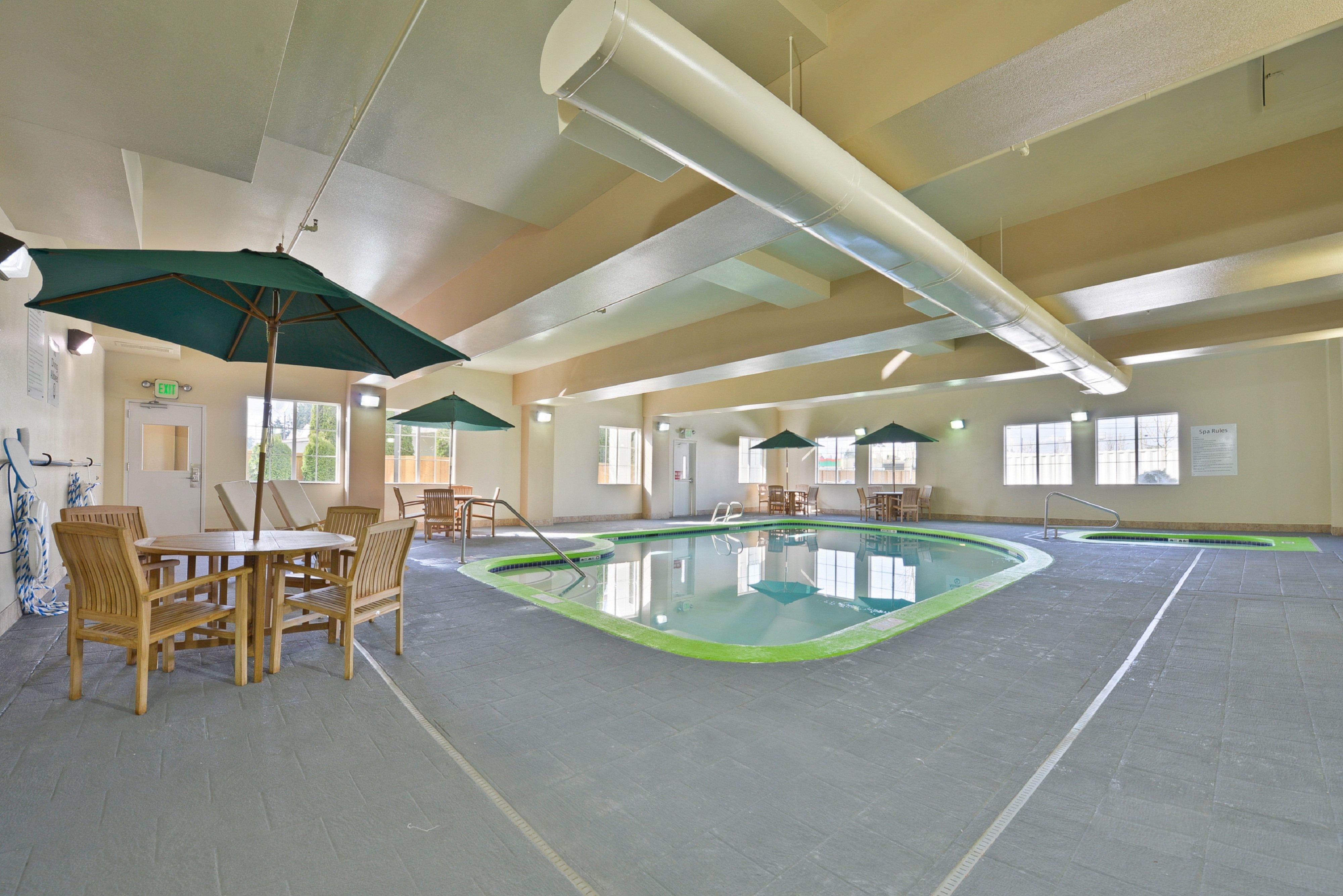 Holiday Inn Express & Suites Tacoma South - Lakewood By Ihg Εξωτερικό φωτογραφία