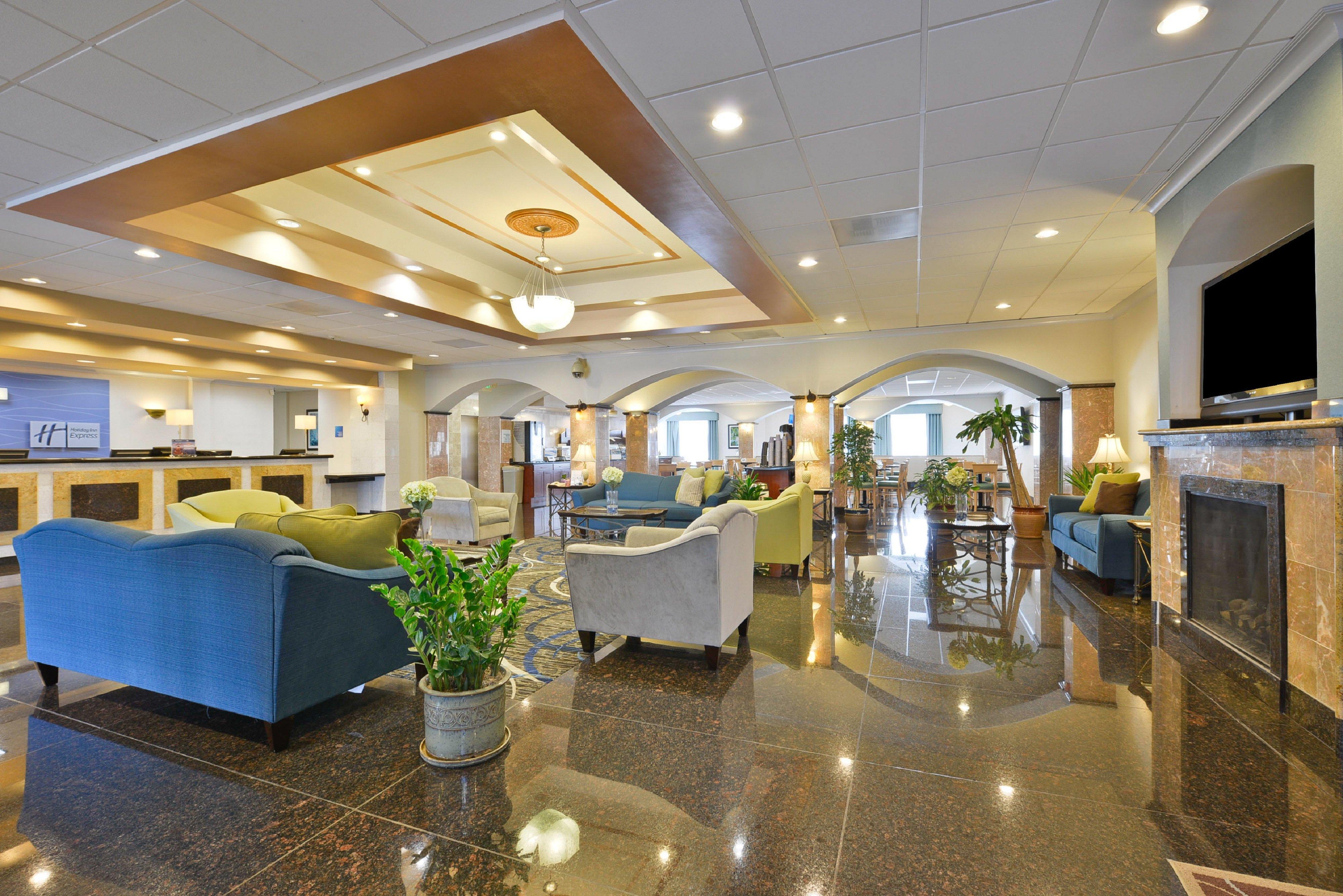Holiday Inn Express & Suites Tacoma South - Lakewood By Ihg Εξωτερικό φωτογραφία