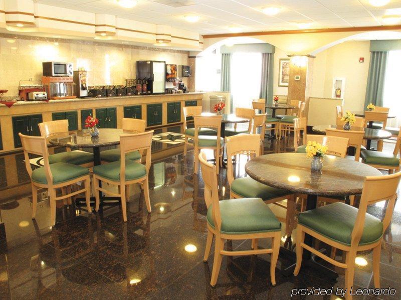 Holiday Inn Express & Suites Tacoma South - Lakewood By Ihg Εστιατόριο φωτογραφία